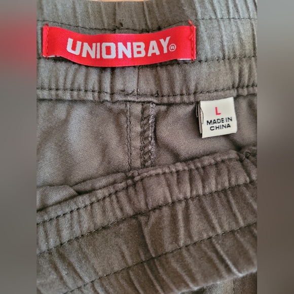 Olive Green Sateen Cargo Style Jogger UNIONBAY - Picture 5 of 5